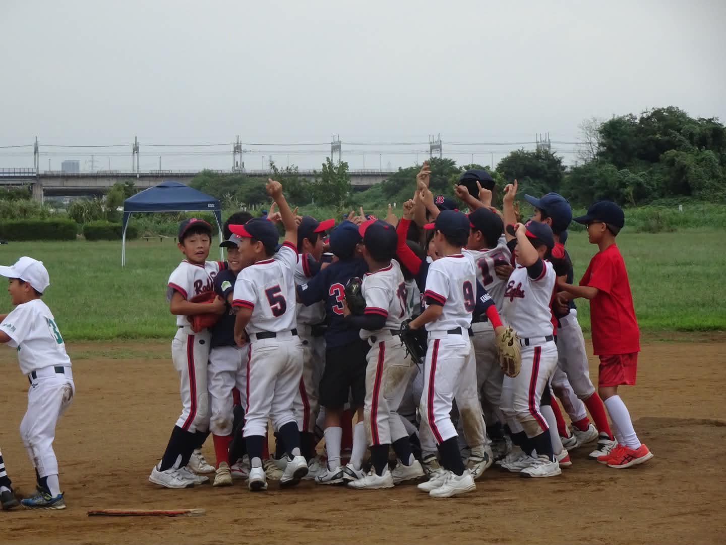 大会の様子 喜ぶ子どもたち