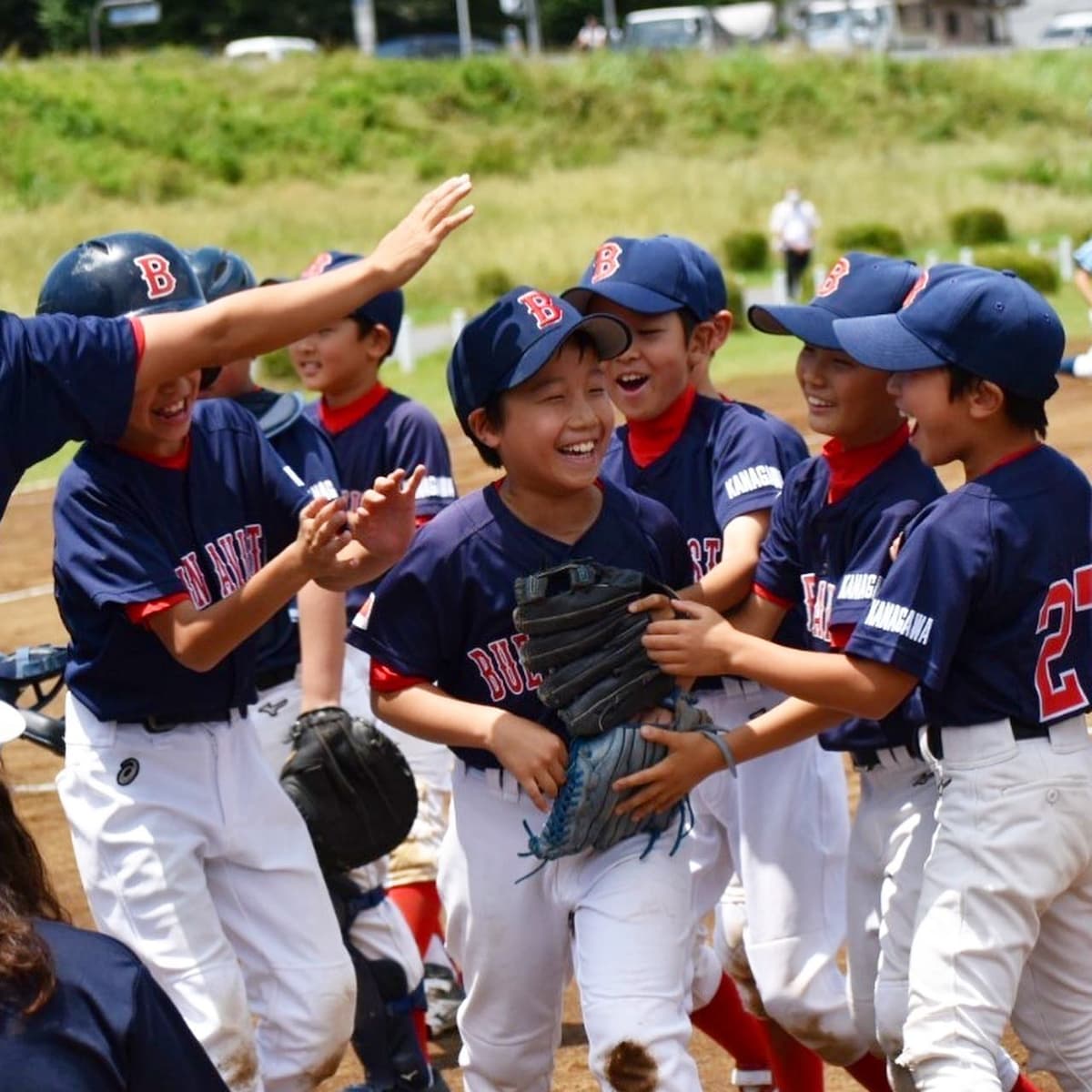 先週末ブエナビスタはカテゴリー別3試合(公式戦)を行いました。
前日までの雨で開催できるか心配でしたがみんなの力を合わせてグラウンド整備を行いなんとか間に合いました。💦
皆さんお疲れ様でした。🙏