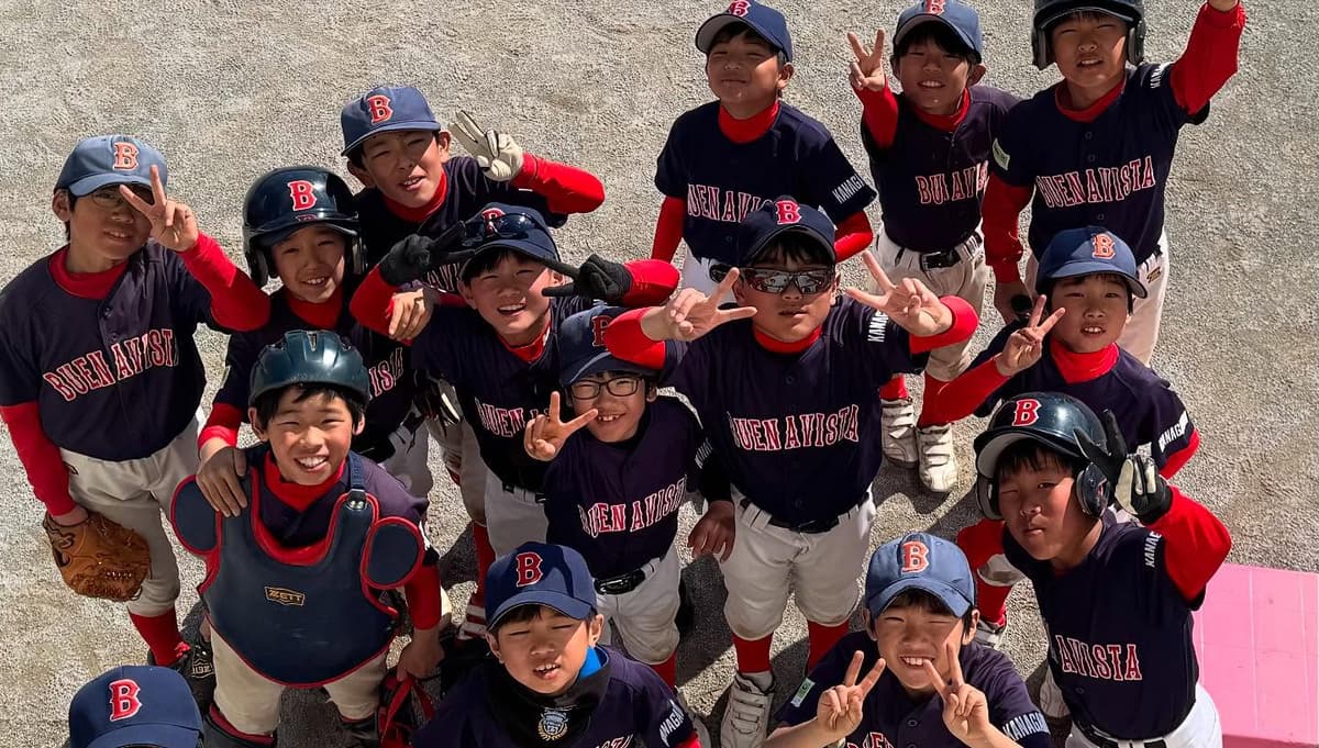 【25年度シーズン開幕!】
ついに25年度のシーズンがスタートしました!
メジャー・マイナーともに試合が始まり、熱い戦いが繰り広げられています。
今月は新たな試みとして、メジャー・マイナー合同の練