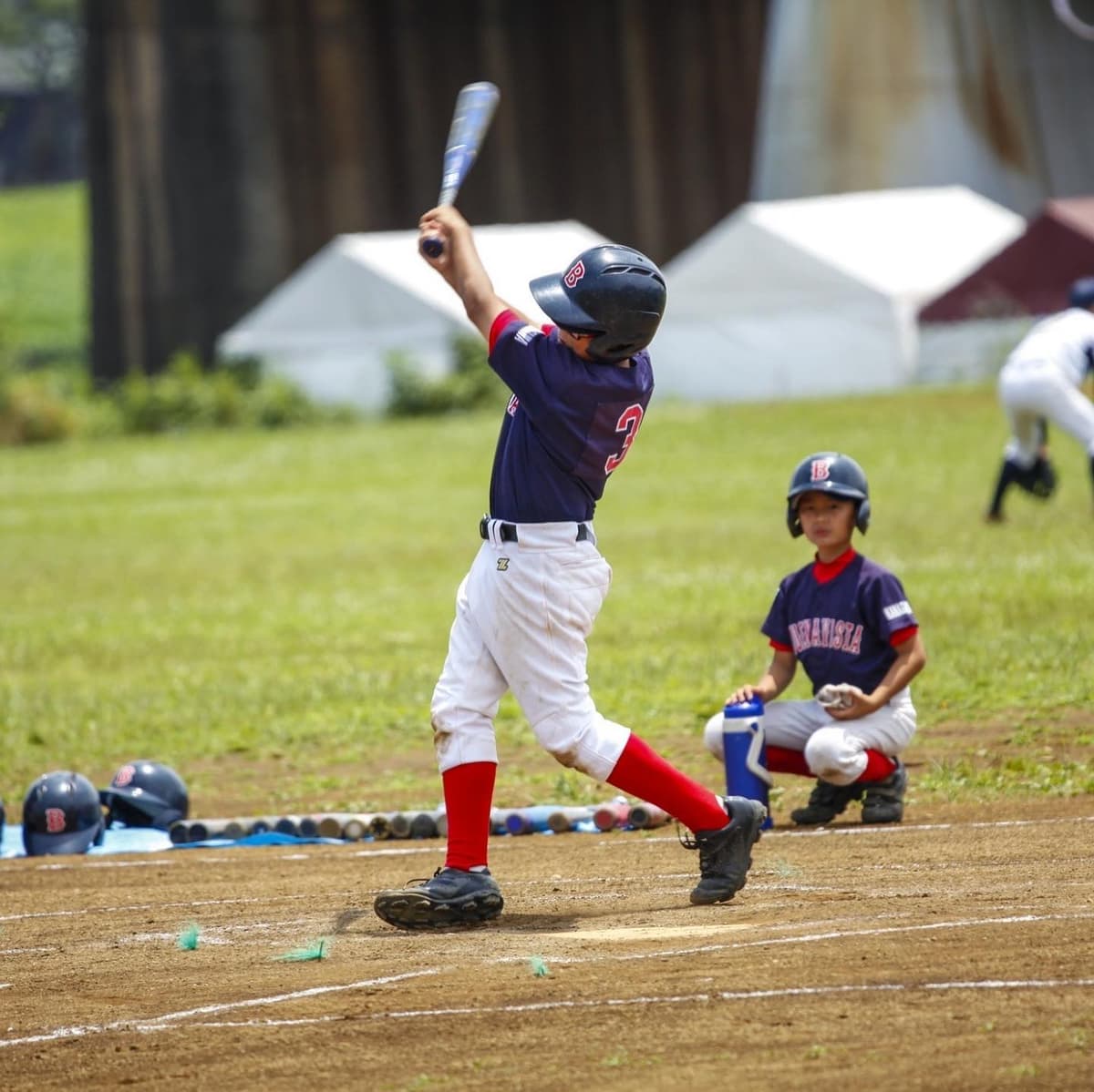 ブエナビスタは今年も3つのリーグに参加させて頂いてます。
先週末はその中の1つのリーグの第5節。
12チーム総当たり戦で中盤戦を迎えました。
打っては2桁安打と素晴らしいゲーム展開。ノーサイン(大